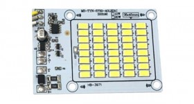 太阳能路灯控制器是如何控制路灯晚上点亮的